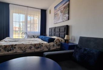 Apartamenty Hexagon nr 2 has Balcony rooms