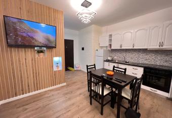 Arteg Apartments - Superior allows 18 year olds to book a room