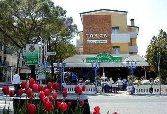 Hotel Garni Tosca allows 18 year olds to book a room