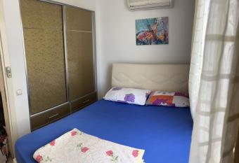 Gran mediterra sitesi allows 18 year olds to book a room