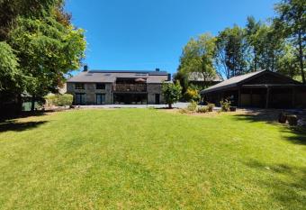 B&B Emmylou has Balcony rooms