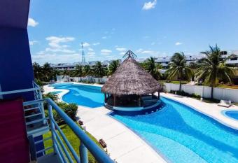 Casa Blanca has Balcony rooms