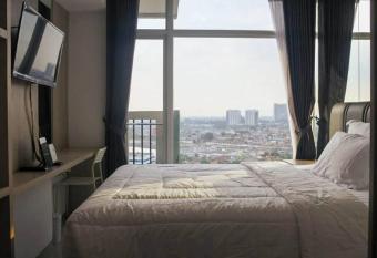 Treepark City Apartment Studio Type Room has Balcony rooms