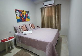 Hospedagem da Almira - Apartamento 2 allows 18 year olds to book a room
