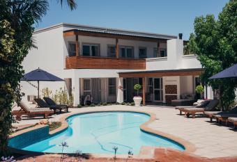 Mirabelle Guesthouse allows 18 year olds to book a room