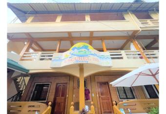 OYO 876 Escurel Inn Boracay allows 18 year olds to book a room