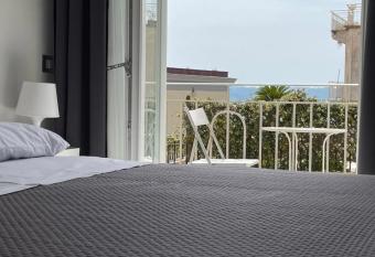 Terrazza Don Mario bed&breakfast has Balcony rooms