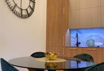 Nendres 8, Palanga, Kunigi  k  s, Kunigi  kiai has Balcony rooms