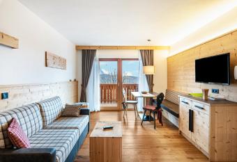 Hatzes App Schlern has Balcony rooms