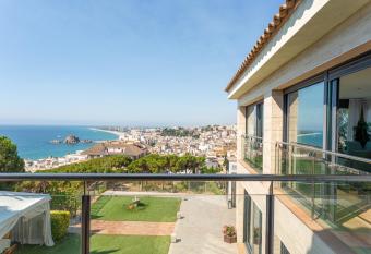 Finca San Juan has Balcony rooms