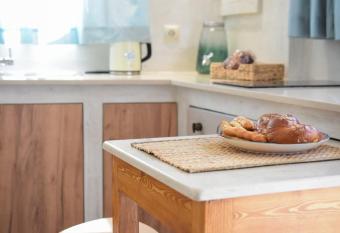 Nesea has Balcony rooms