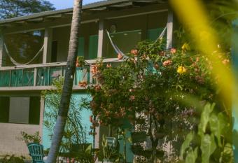 La Canasta has Balcony rooms