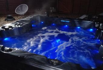 Wyoming Cottage allows 18 year olds to book a room