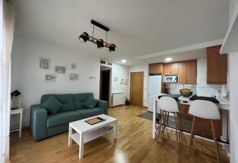 El Llano 3 has Balcony rooms