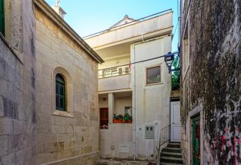 Apartments Lucija has Balcony rooms