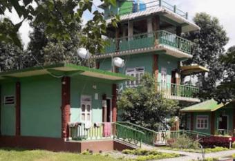 Capital O Tamu Homestay allows 18 year olds to book a room