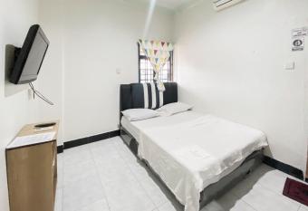 Jeje Kost RedPartner allows 18 year olds to book a room