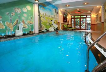 Hoa My II Hotel has Balcony rooms