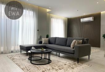 Kease Arid H -5 Luxury Gold Balcony AG93 allows 18 year olds to book a room