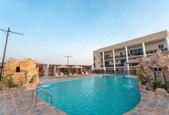 The Platinum Bay Hotel has Balcony rooms