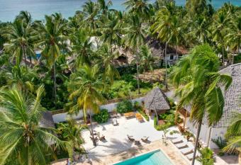 Tamu Tamu Boutique Hotel has Balcony rooms