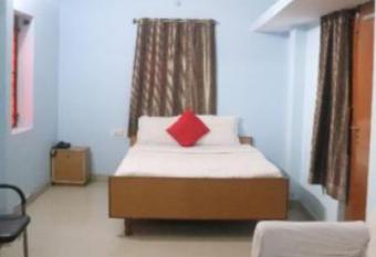 Hotel The Vintage by WB Inn allows 18 year olds to book a room