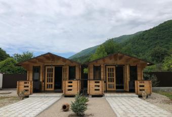 Olginka has Balcony rooms