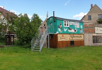 Heinrich s Sch  ferwagen Milbenstube has Balcony rooms