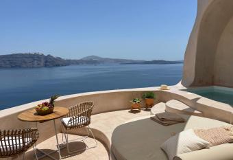 The Exotic Cave Suite allows 18 year olds to book a room