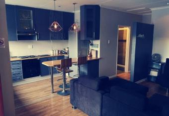 Stylish open plan Townhouse allows 18 year olds to book a room