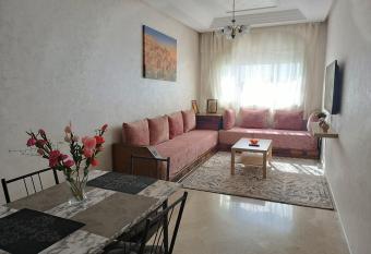 Bel appartement a 2min de Gare TGV Agdal has Balcony rooms