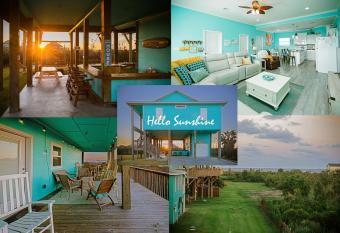 Hello Sunshine, Large Deck w/ OCEAN & SUNSET Views has Balcony rooms