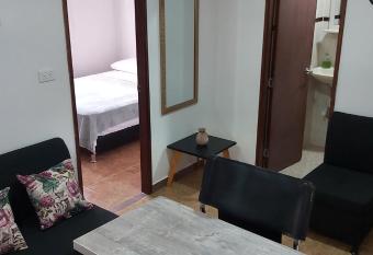 C  modo apartaestudio con excelente ubicaci  n allows 18 year olds to book a room