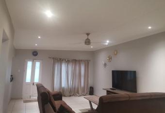 Teke s cheerful 3 bed room villa with swimming pool has Balcony rooms