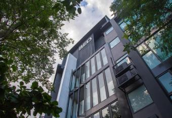 BED Changkian - Adults Only allows 18 year olds to book a room