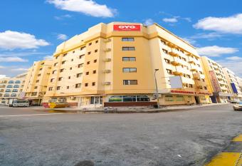 OYO 124 Al Salam Palace Hotel allows 18 year olds to book a room