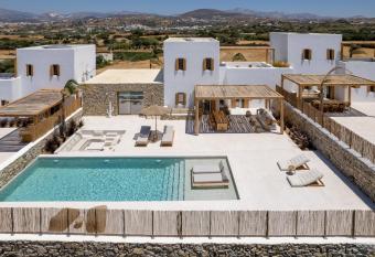 Cocopalm Villas Naxos allows 18 year olds to book a room