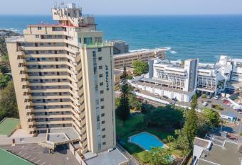 Ballito Vacation Pad Ac Unit With Sea Views allows 18 year olds to book a room