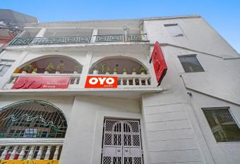 OYO 88265 Himalayan Brook allows 18 year olds to book a room