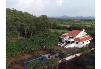 FARM FEELS 4BHK has Balcony rooms