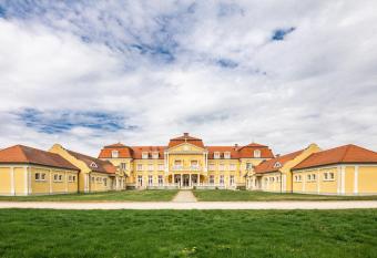 Princess Palace & Golf resort has Balcony rooms