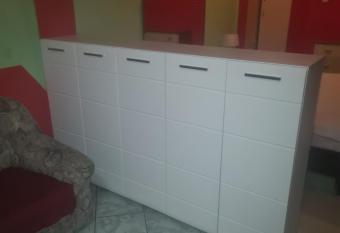 Apartman Liman 2 allows 18 year olds to book a room