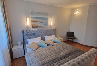 Apartamenty Hexagon nr 13 has Balcony rooms