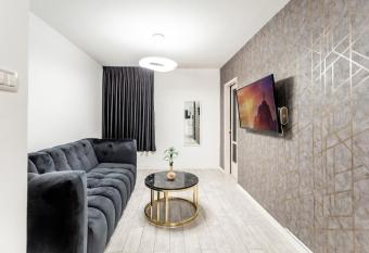                 near the sea allows 18 year olds to book a room