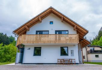 Na-Ture Apartments has Balcony rooms