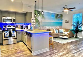 Island Breeze - 1br/ Medical Center/ Nrg/Galleria/Downtown has Balcony rooms