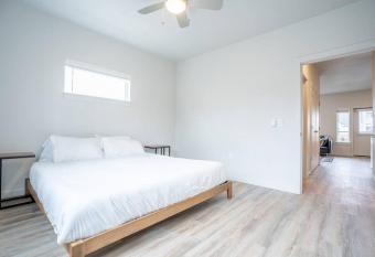 Wonderful for Long Term Stays, near local grocery store and coffee shop! has Balcony rooms