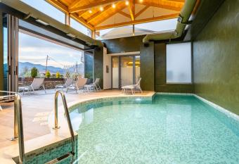 Denthis Hotel - Taygetos Mountain Getaway has Balcony rooms