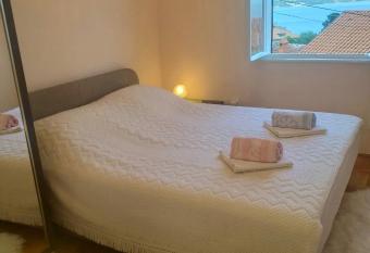 Mari allows 18 year olds to book a room