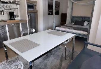 Boutique Loft in Krefeld Linn allows 18 year olds to book a room